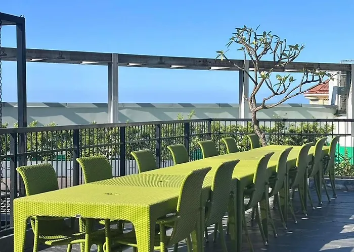 Mactan Newtown 2 Bedrooms With Balcony