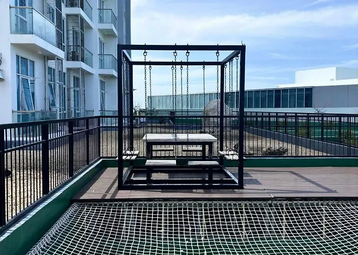 Mactan Newtown 2 Bedrooms With Balcony Aparthotel Punta Engano (Mactan)