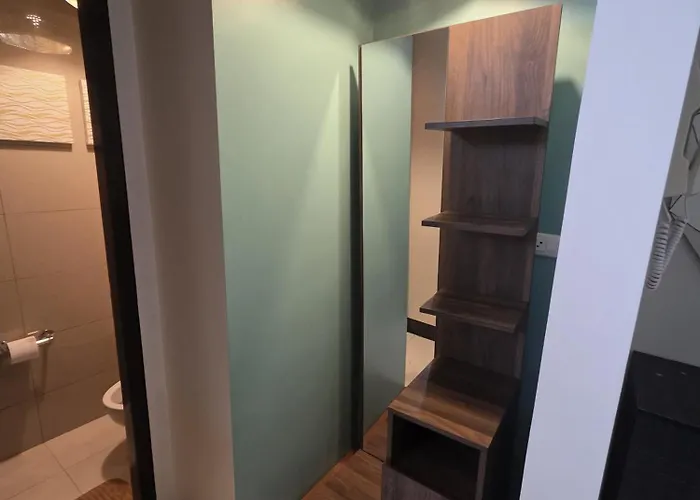Mactan Newtown 2 Bedrooms With Balcony Aparthotel